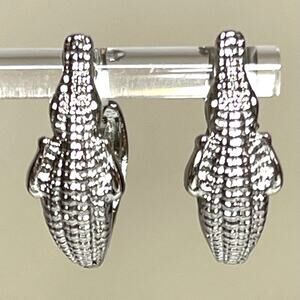 NEW Earrings Alligator Florida Gator Silver Hoop JA24